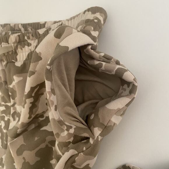 Under Armour Mens Rival Fleece Camo Jogger Sweatpants Green Size XL Relaxed Fit - Picture 11 of 12